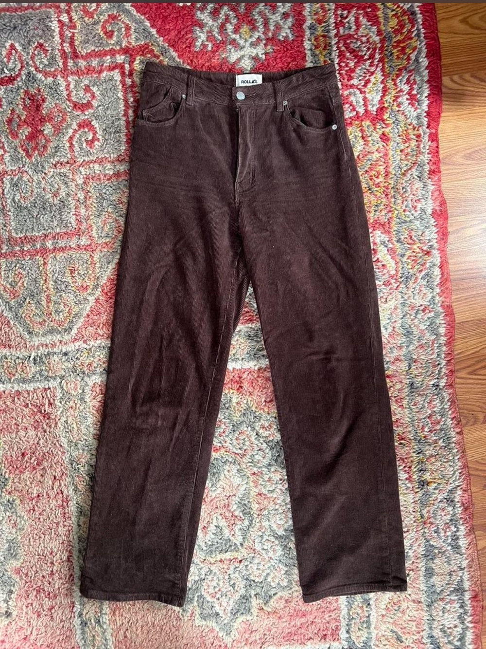 Rolla's high rise straight leg corduroys in brown